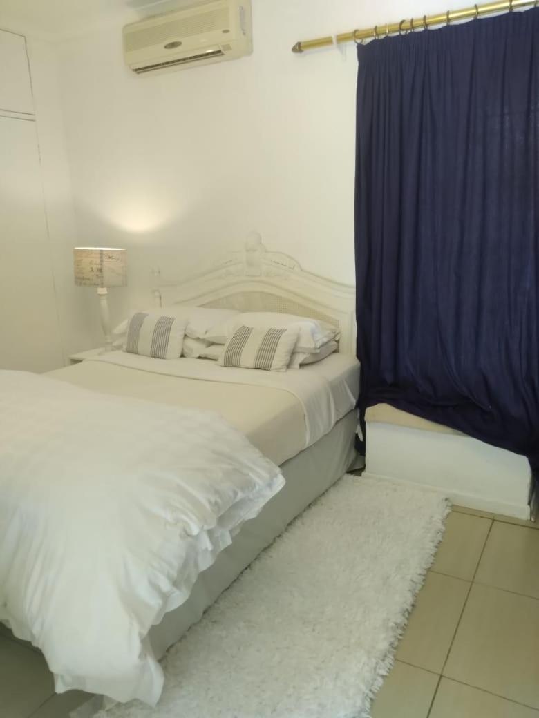 Emerald Guest House Springs 外观 照片