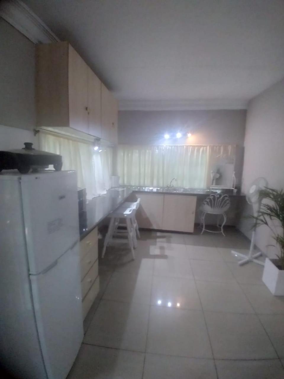 Emerald Guest House Springs 外观 照片