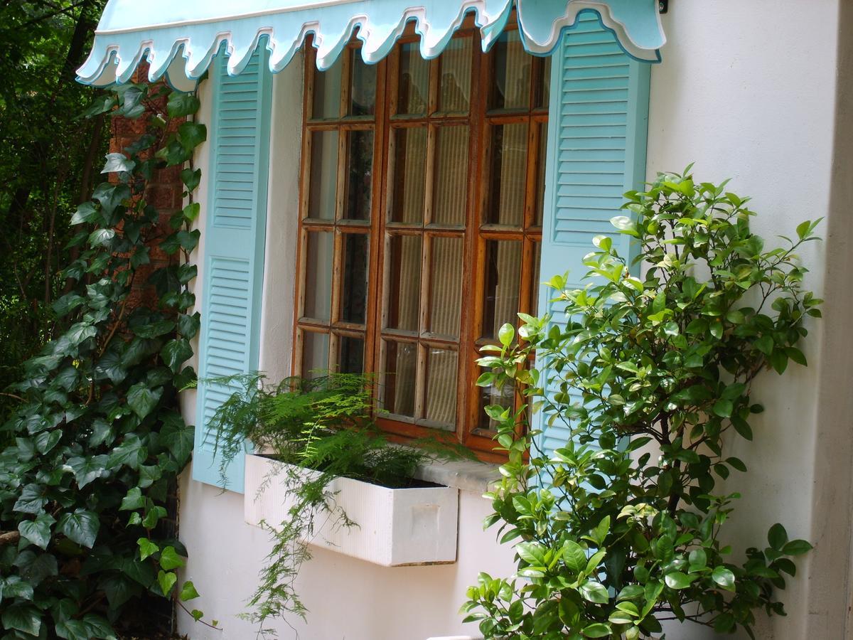 Emerald Guest House Springs 外观 照片